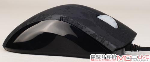 鼠标右侧呈流线型下滑