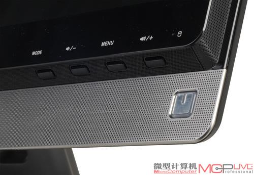 支持DTS音效的底部银色网状音响和屏幕采用错层设计，音量调节按键隐藏在屏幕边框底部。