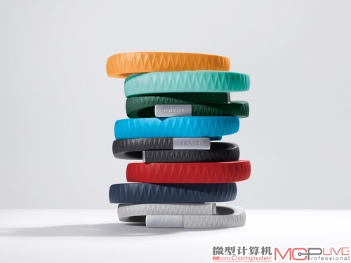 UP手环也玩色彩系，热情红、稳重黑、温暖橙……哪个能代表你？